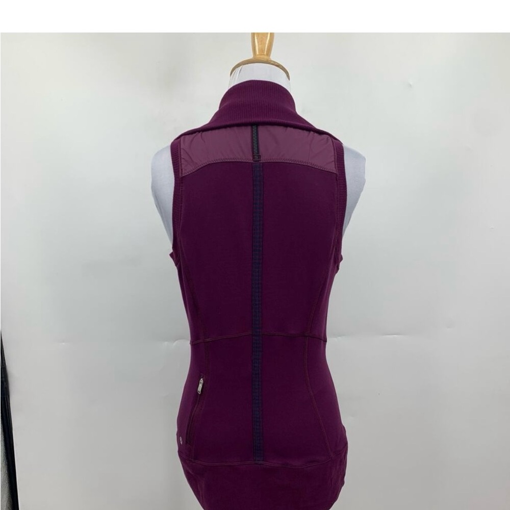 lululemon athletica Plum Purple Sleeveless Zip Vest - Picture 7 of 11